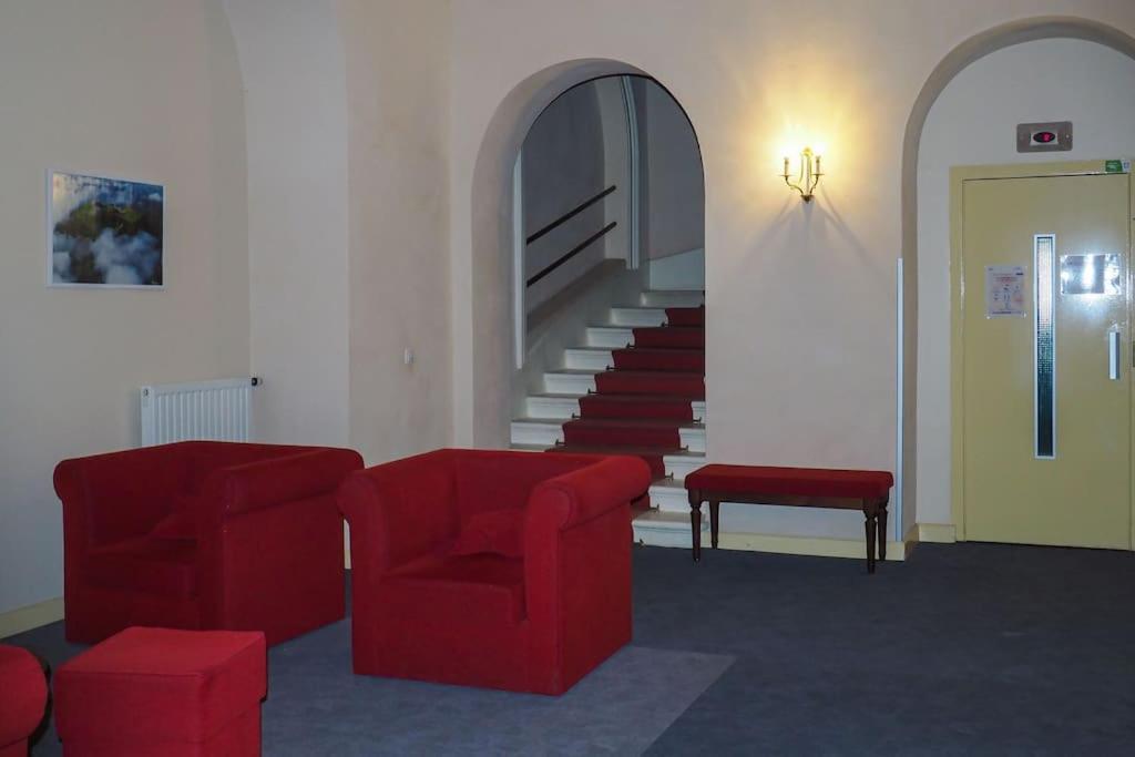 Appt Lumineux, Thermes Et Montagne La Bourboule Exterior photo
